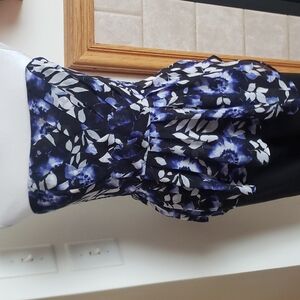 White House Black Market Bustier